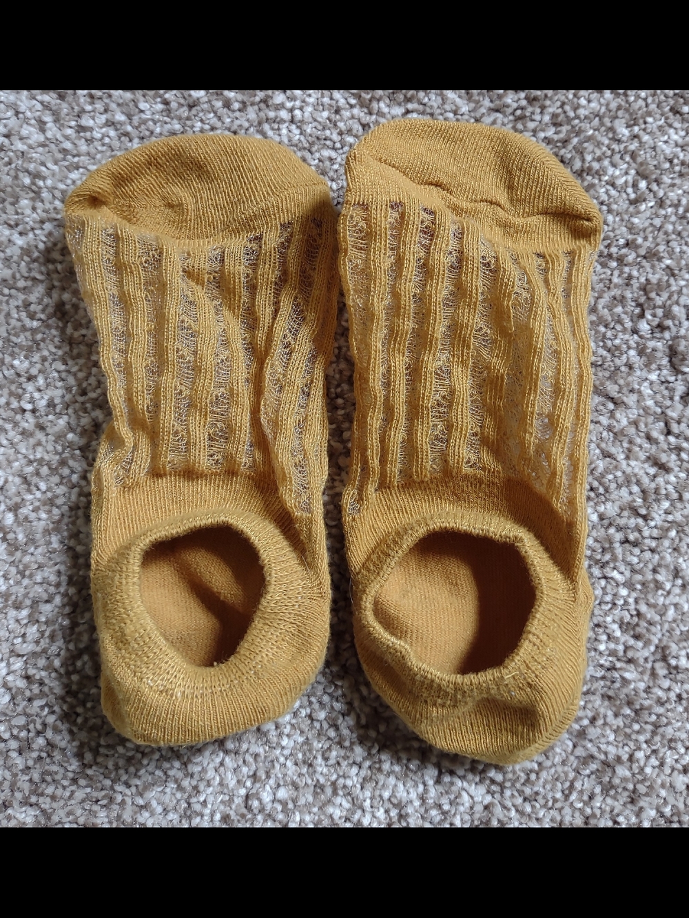 Low-Cut No-Show Sockliners in Mustard Yellow